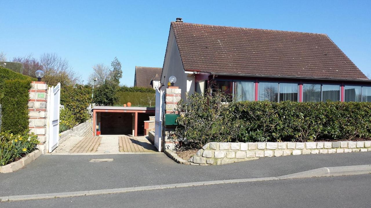 Chambre Privee Avec Salon, Garage Voiture, Velos, Motos Tourville-sur-Arques Luaran gambar